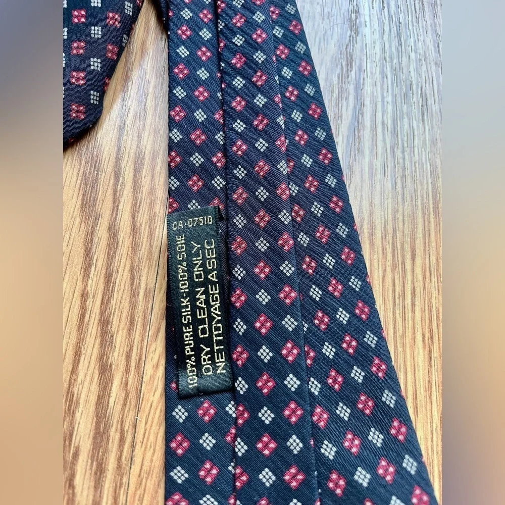 Giorgio Armani Cravatte Black Abstract Tie 100% Silk Made In Italy